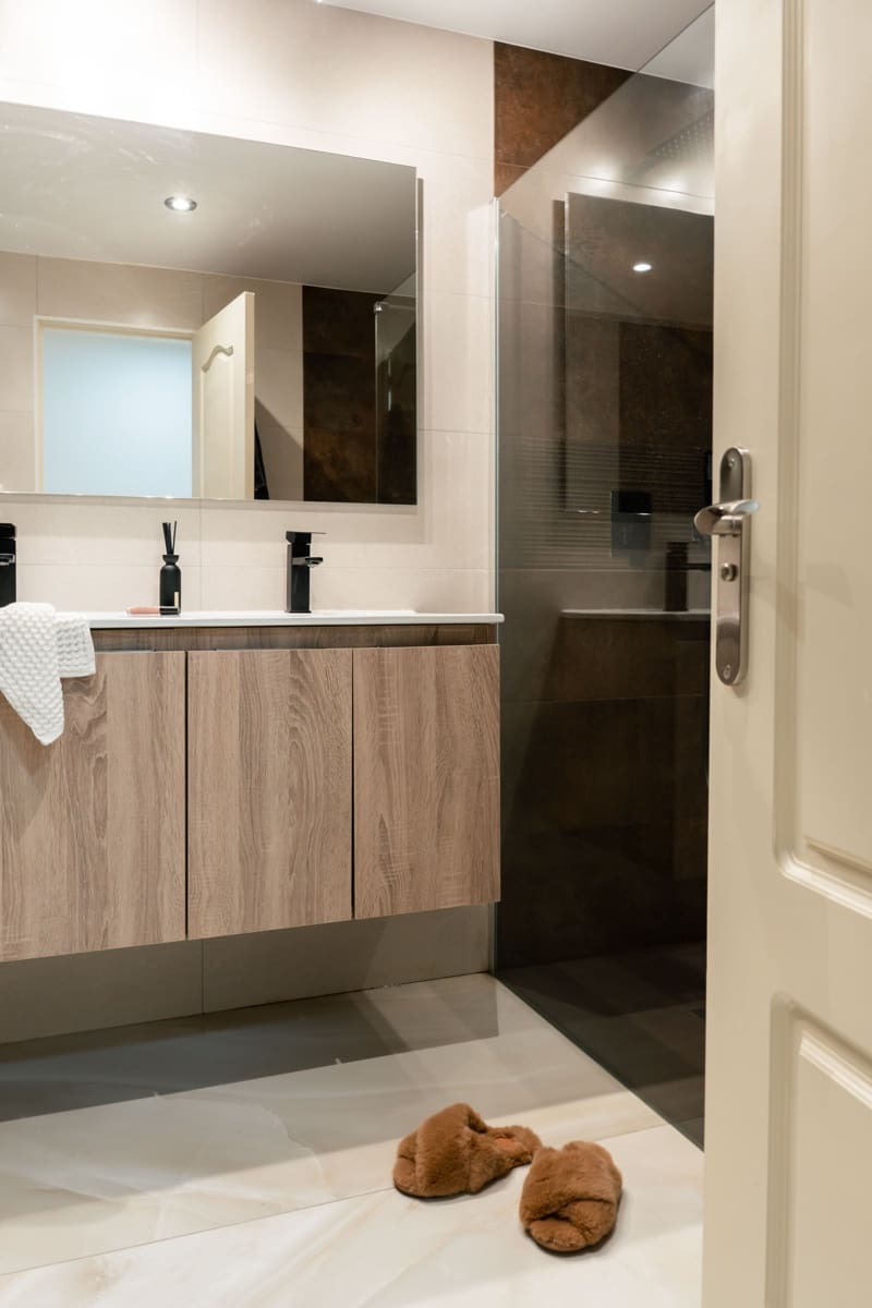 3 bedroom Apartment for sale in Estepona with pool - € 525,000 (Ref: 9454733)