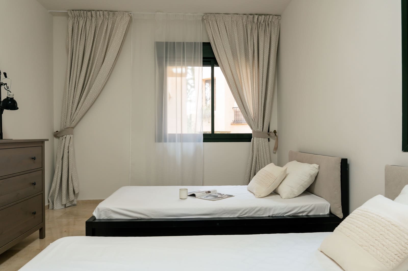 3 bedroom Apartment for sale in Estepona with pool - € 525,000 (Ref: 9454733)