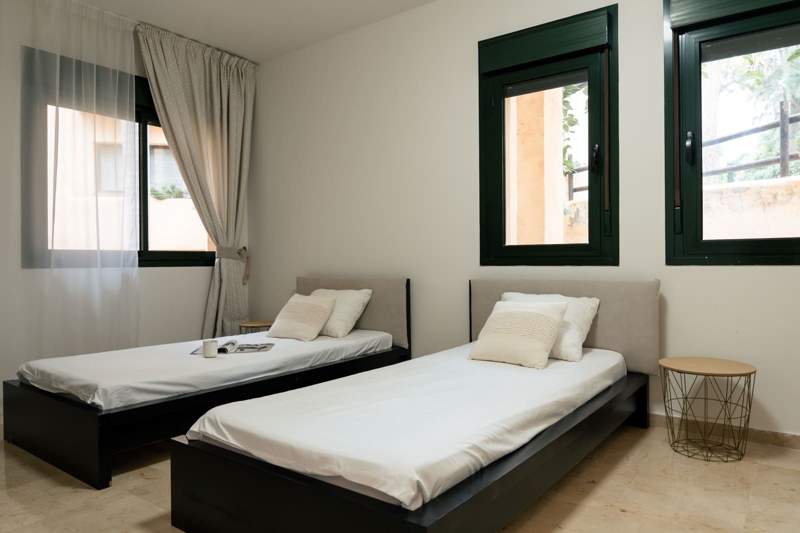 3 bedroom Apartment for sale in Estepona with pool - € 525,000 (Ref: 9454733)