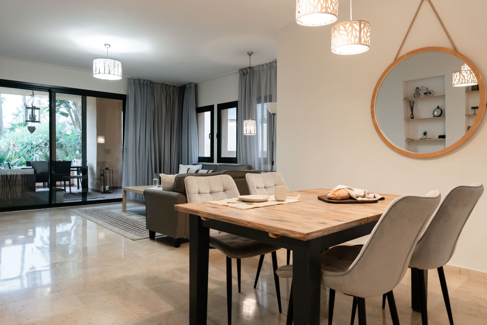 3 bedroom Apartment for sale in Estepona with pool - € 525,000 (Ref: 9454733)