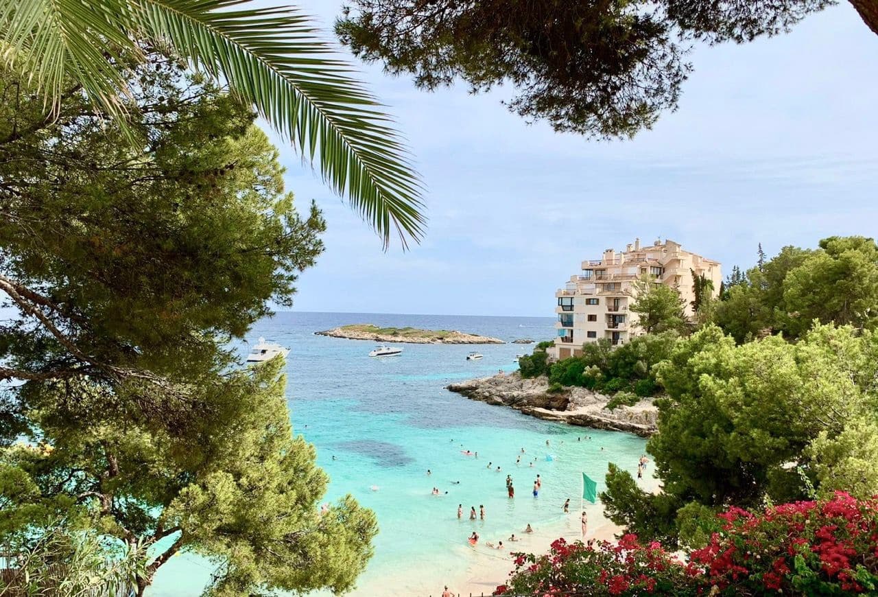 3 quarto Apartamento para arrendar em Calvia com piscina - 2 800 € (Ref: 9454735)