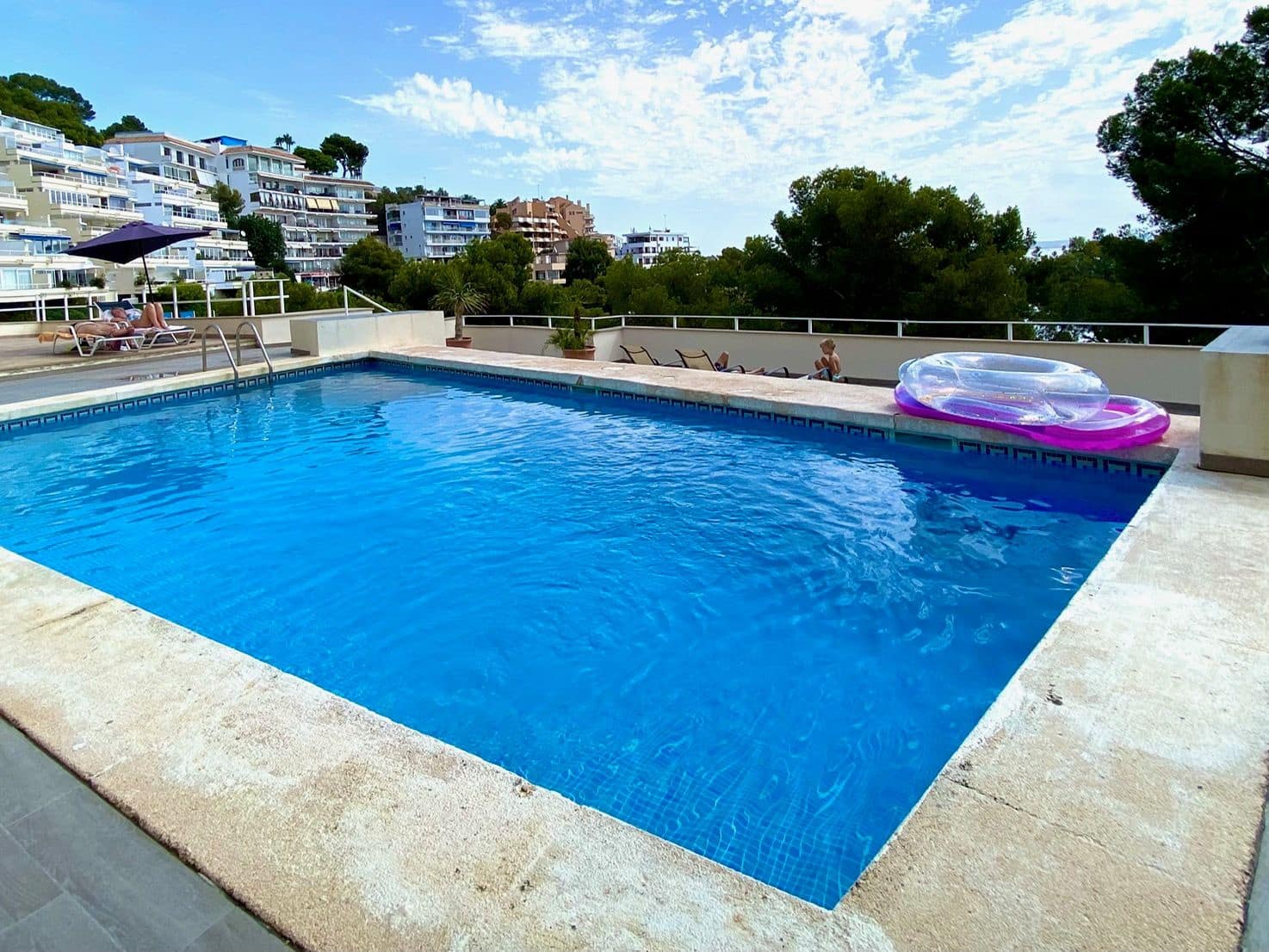 3 quarto Apartamento para arrendar em Calvia com piscina - 2 800 € (Ref: 9454735)