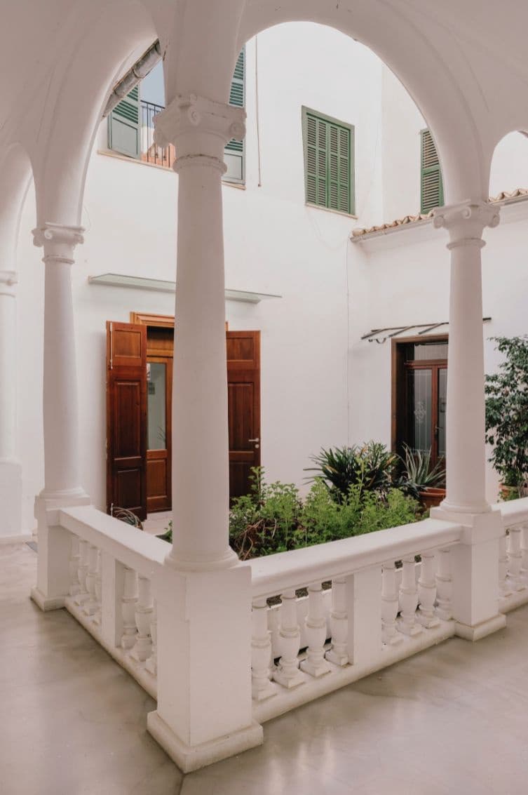 2 bedroom Penthouse for sale in Palma de Mallorca - € 985,000 (Ref: 9459706)