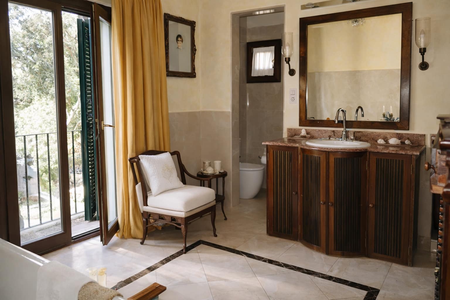 5 makuuhuone Huvila myytävänä paikassa Sotogrande mukana uima-altaan - 1 850 000 € (Ref: 9461861)