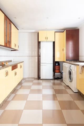 2 quarto Apartamento para venda em Torremolinos com piscina - 345 000 € (Ref: 9465927)