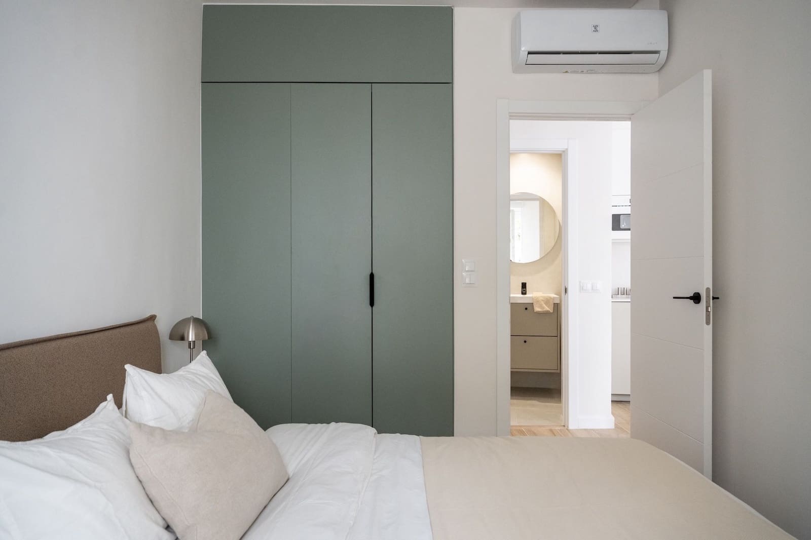 1 bedroom Apartment for sale in New Golden Mile - € 219,000 (Ref: 9469924)