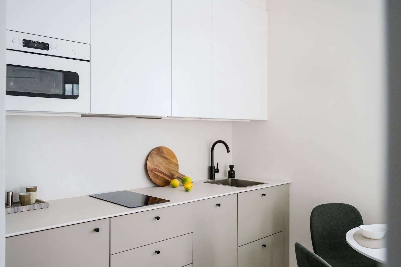 1 bedroom Apartment for sale in New Golden Mile - € 219,000 (Ref: 9469924)