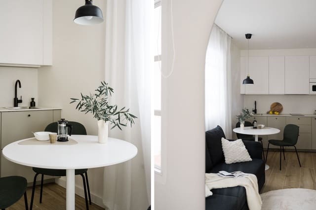 1 bedroom Apartment for sale in Guadalmansa, Estepona - € 219,000 (Ref: 9469924)