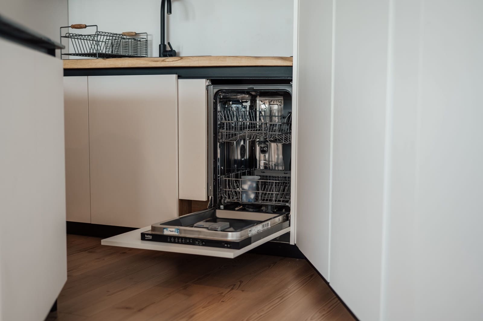 2 quarto Apartamento para arrendar em Torremolinos com piscina - 2 200 € (Ref: 9471580)