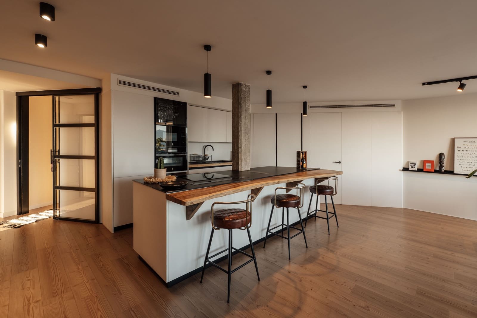 2 quarto Apartamento para arrendar em Torremolinos com piscina - 2 200 € (Ref: 9471580)