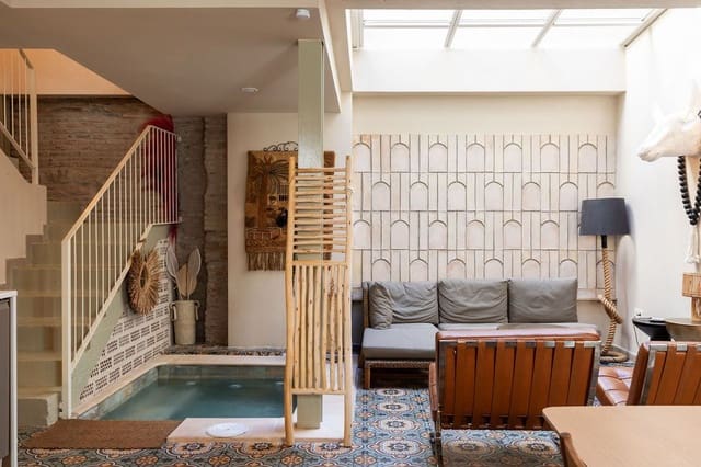 2 sypialnia Dom na sprzedaż w Cristo de la Epidemia, Miasto Málaga - 650 000 € (Ref: 9471816)