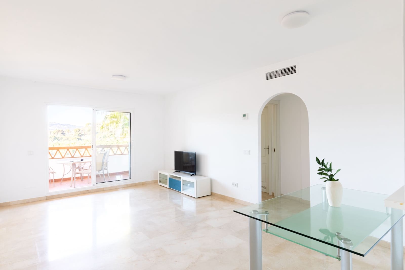 2 Zimmer Apartment zu verkaufen in Mijas Costa mit Pool - 270.000 € (Ref: 9471903)