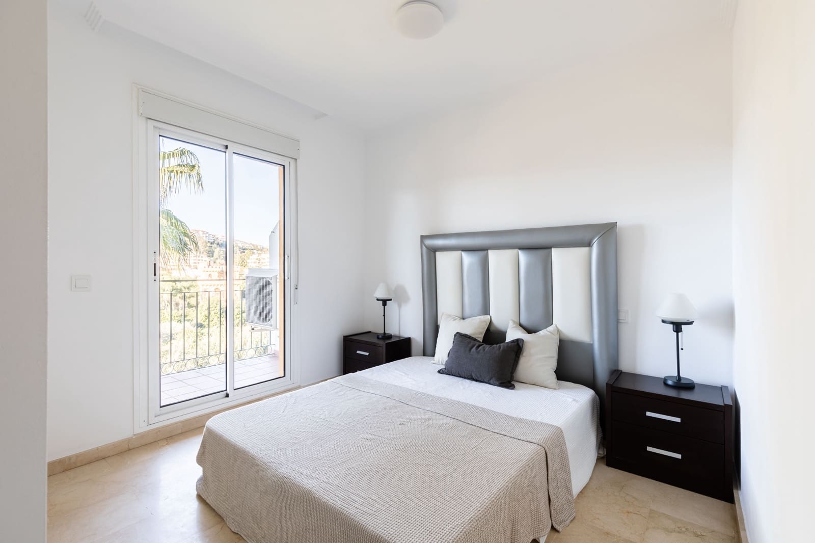 2 Zimmer Apartment zu verkaufen in Mijas Costa mit Pool - 270.000 € (Ref: 9471903)