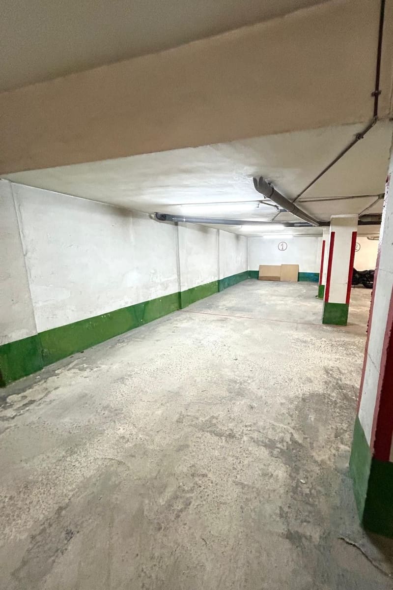 4 bedroom Flat for sale in Fuengirola - € 695,000 (Ref: 9472947)