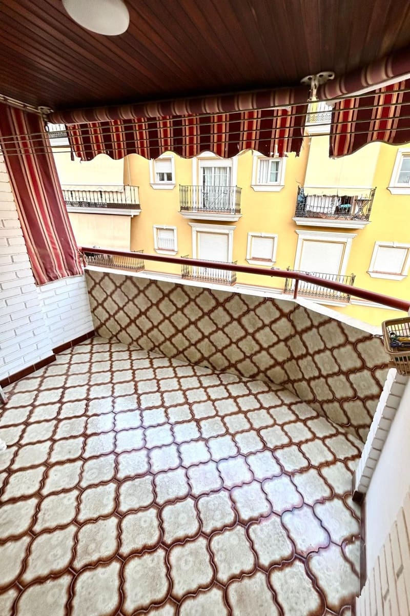 4 bedroom Flat for sale in Fuengirola - € 695,000 (Ref: 9472947)