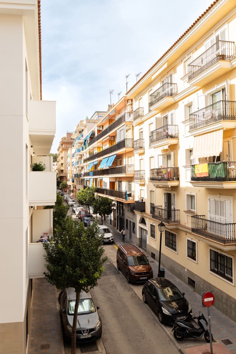 4 soveværelse Lejlighed til salg i Fuengirola med garage - € 650.000 (Ref: 9472947)