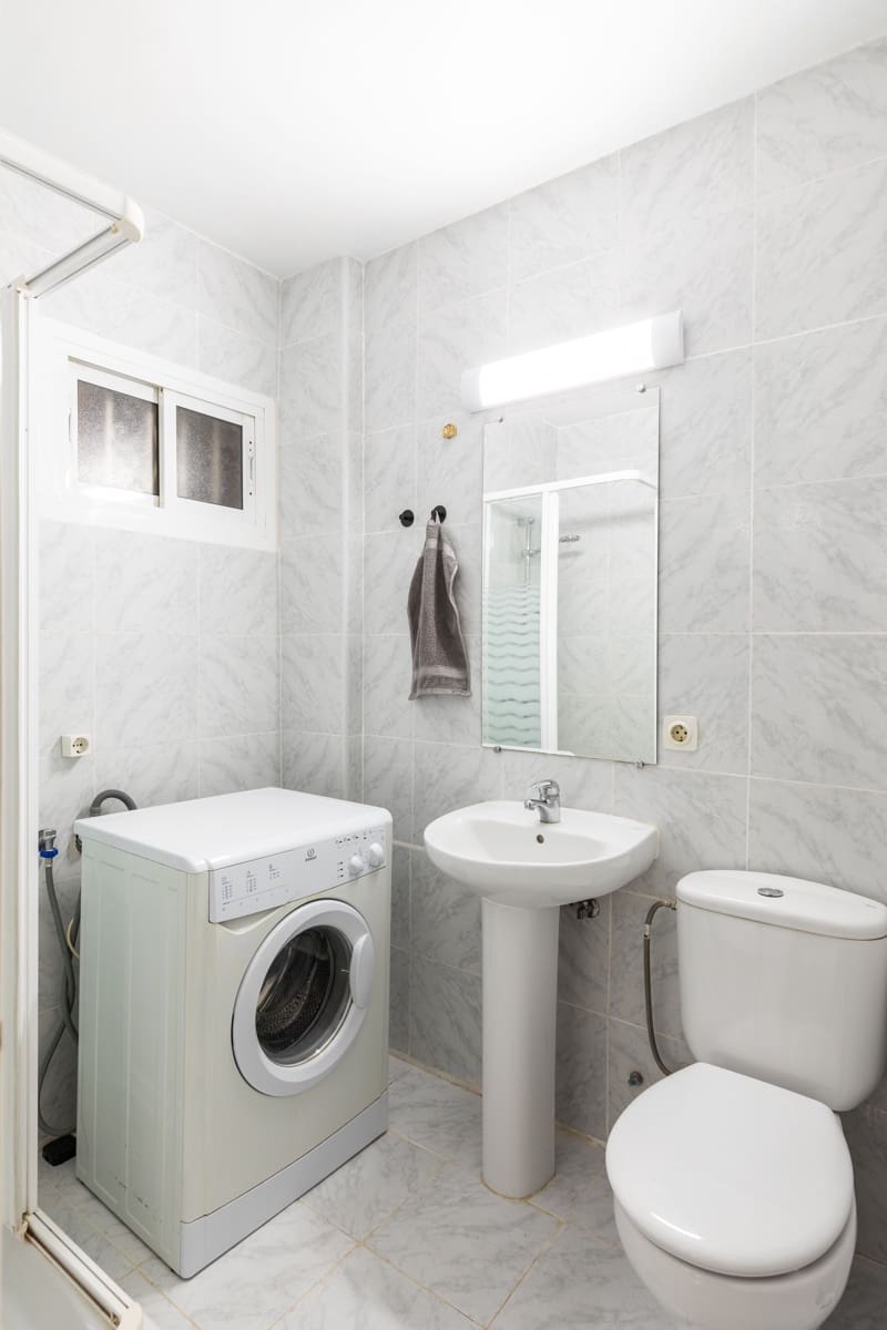 1 slaapkamer Appartement te koop in Benalmadena met zwembad - € 192.000 (Ref: 9473309)