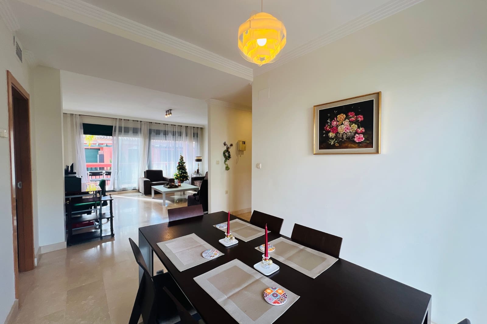 Apartamento de 2 habitaciones en Marbella en venta con piscina - 389.000 € (Ref: 9473535)