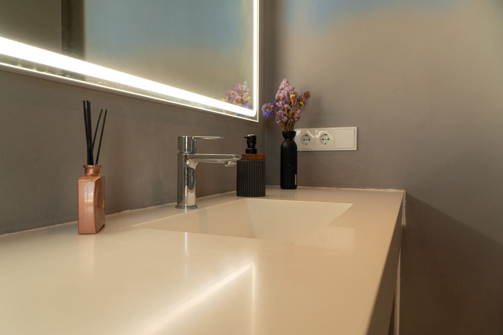 4 Zimmer Villa zu verkaufen in Mijas Costa mit Pool - 1.950.000 € (Ref: 9480732)