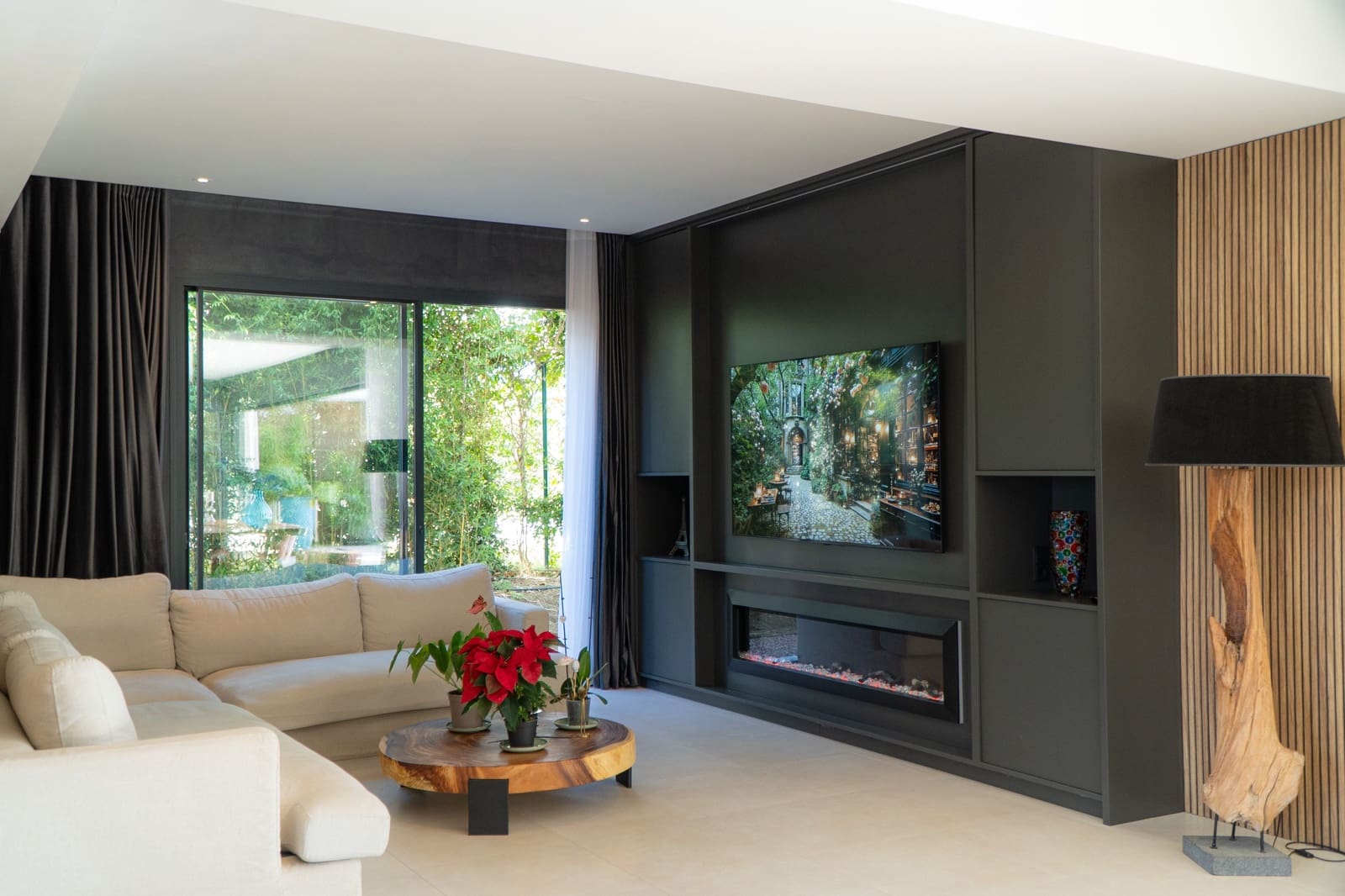 4 Zimmer Villa zu verkaufen in Mijas Costa mit Pool - 1.950.000 € (Ref: 9480732)