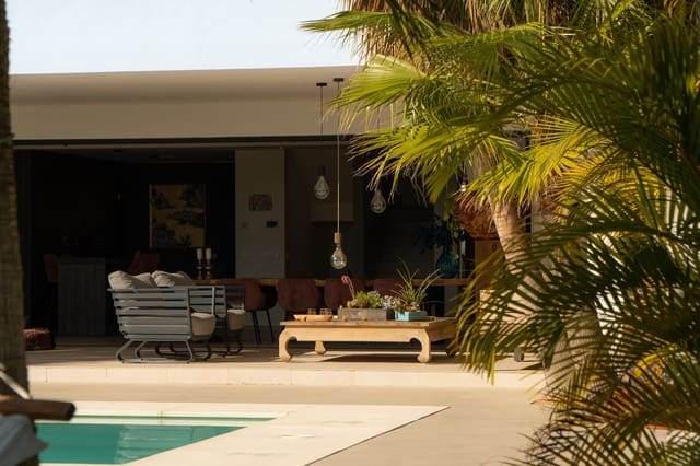 4 Zimmer Villa zu verkaufen in Mijas Costa, Mijas mit Pool - 1.950.000 € (Ref: 9480732)