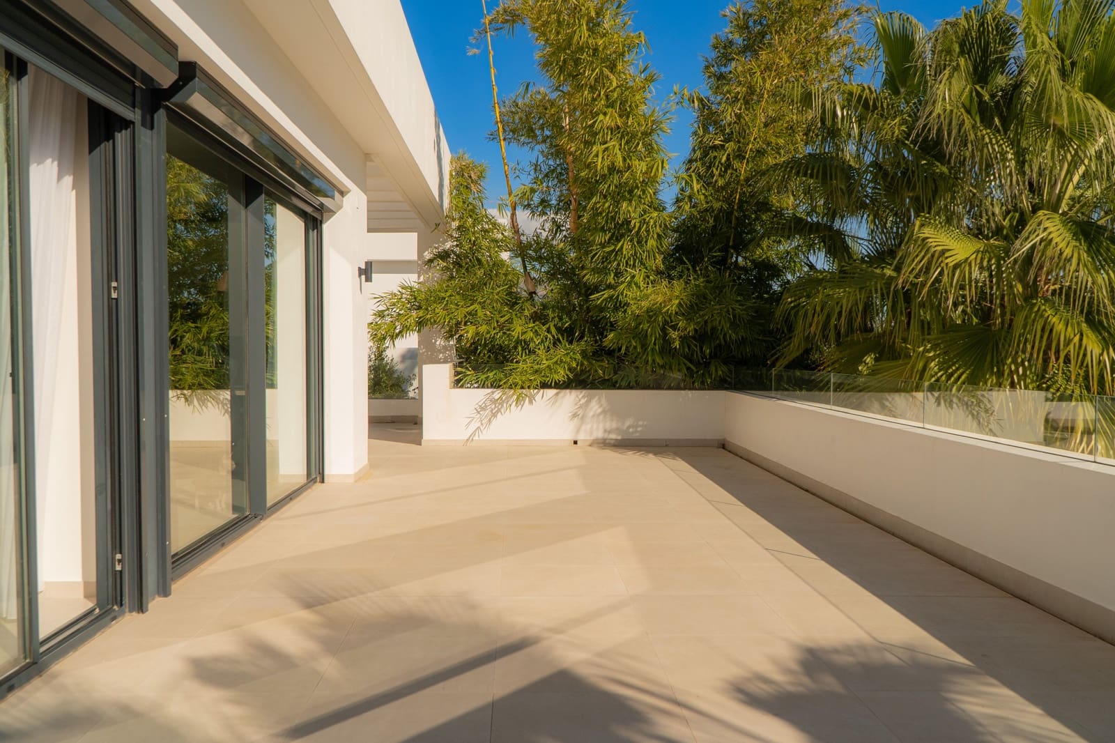 4 Zimmer Villa zu verkaufen in Mijas Costa mit Pool - 1.950.000 € (Ref: 9480732)