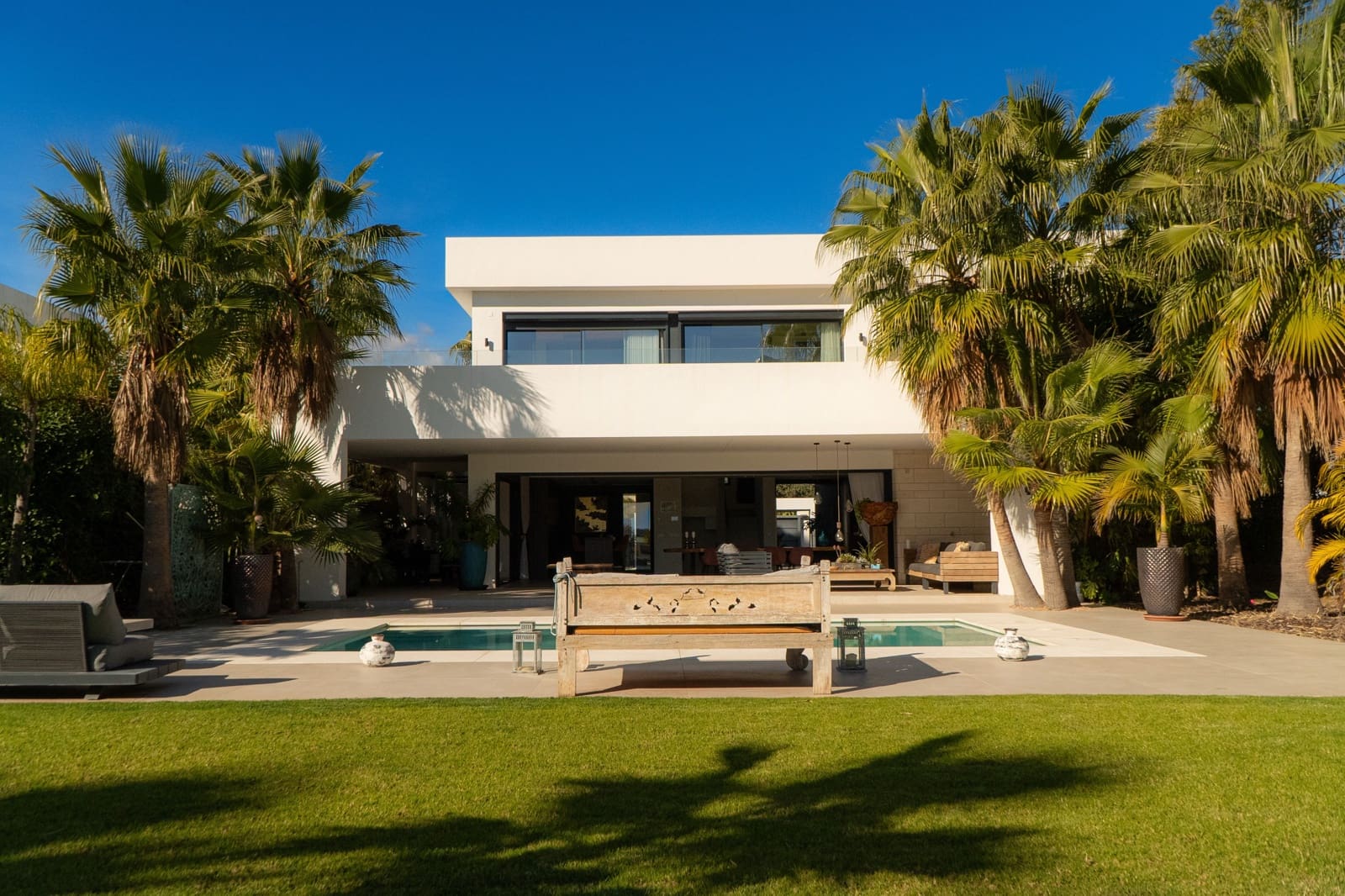 4 Zimmer Villa zu verkaufen in Mijas Costa mit Pool - 1.950.000 € (Ref: 9480732)