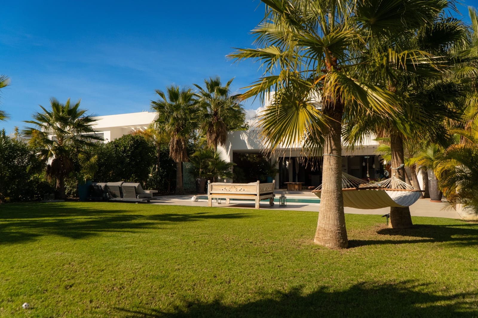 4 Zimmer Villa zu verkaufen in Mijas Costa mit Pool - 1.950.000 € (Ref: 9480732)