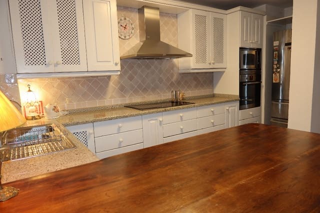 4 makuuhuone Huvila myytävänä paikassa Benahavís pueblo, Benahavís mukana uima-altaan - 880 000 € (Ref: 9481650)