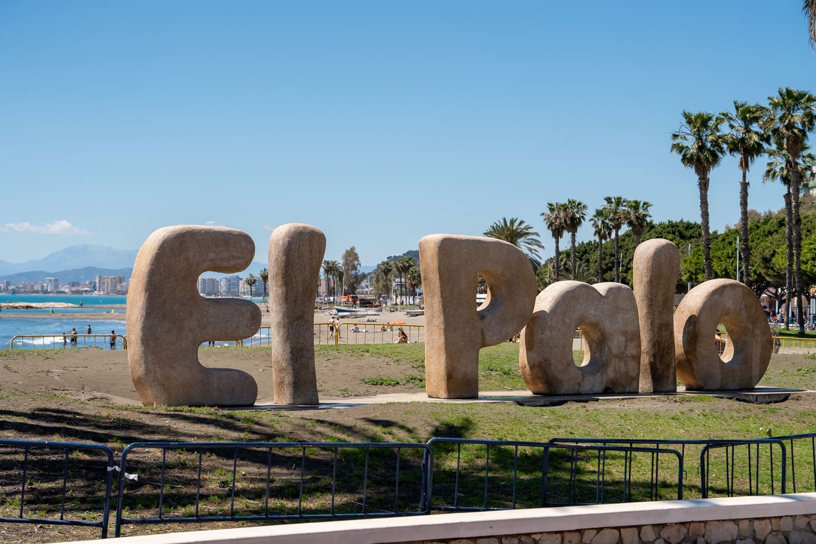 Commercial for sale in Malaga city - € 1,100,000 (Ref: 9481651)