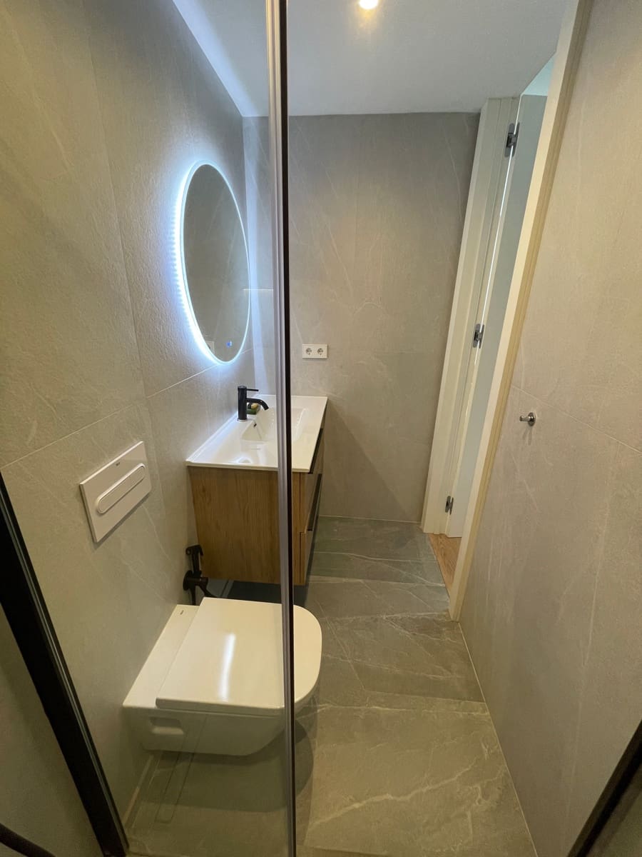 3 sypialnia Apartament na sprzedaż w Marbella z basenem - 935 000 € (Ref: 9487198)