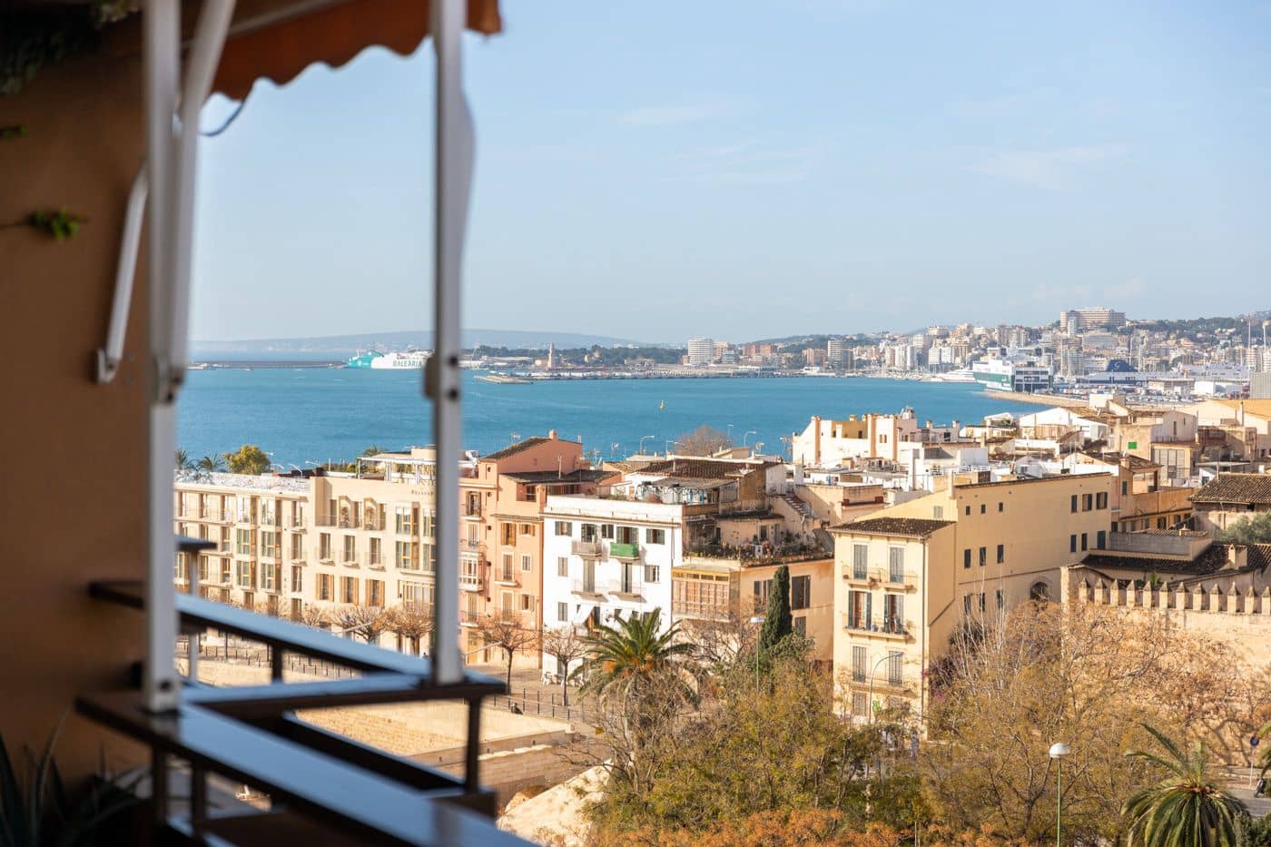 Apartamento de 4 habitaciones en Palma de Mallorca en alquiler - 2.300 € (Ref: 9488521)