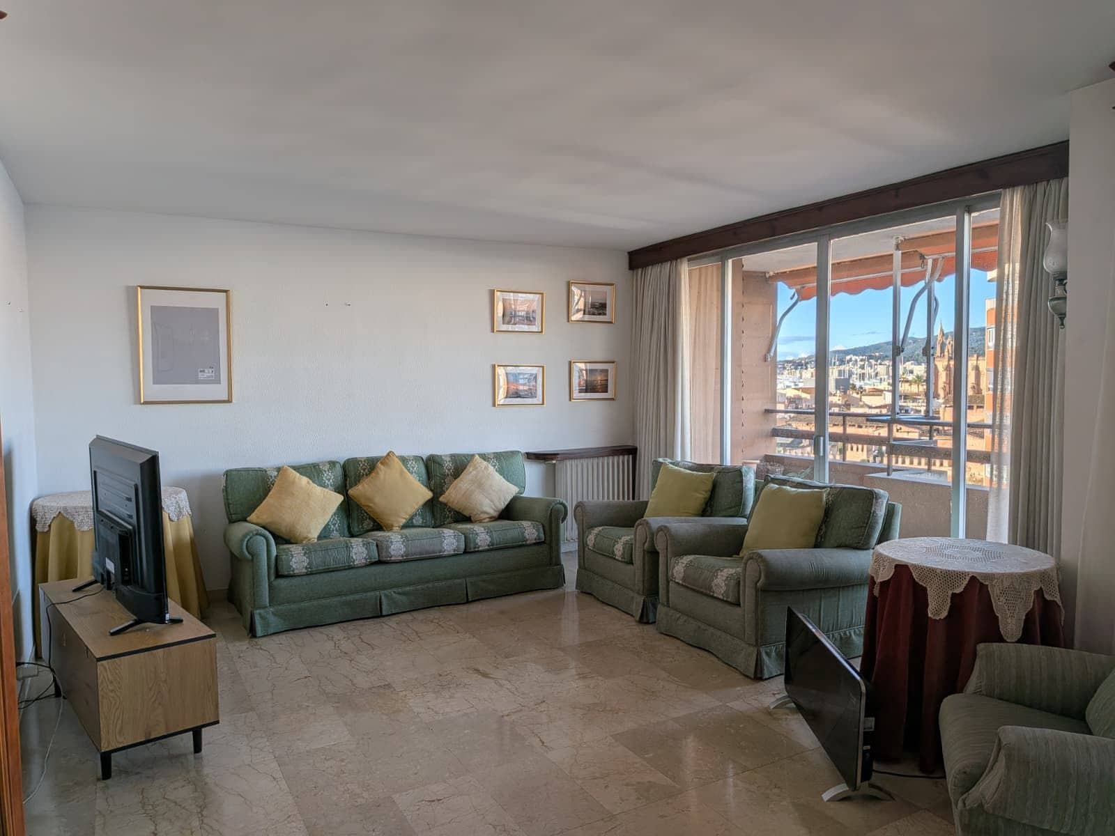 Apartamento de 4 habitaciones en Palma de Mallorca en alquiler - 2.300 € (Ref: 9488521)