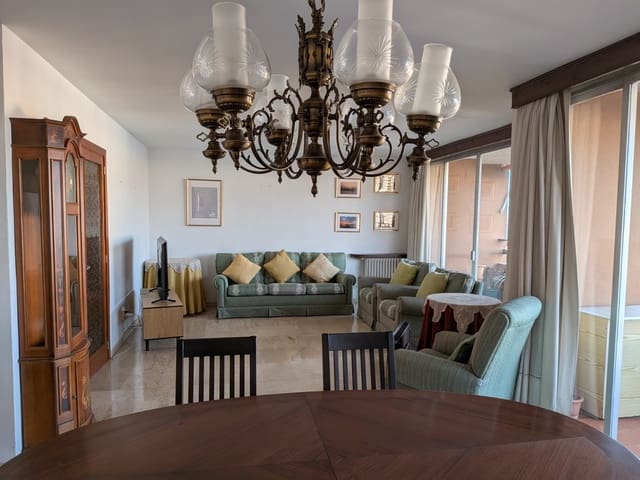 Apartamento de 4 habitaciones en Foners, Palma de Mallorca en alquiler - 2.300 € (Ref: 9488521)