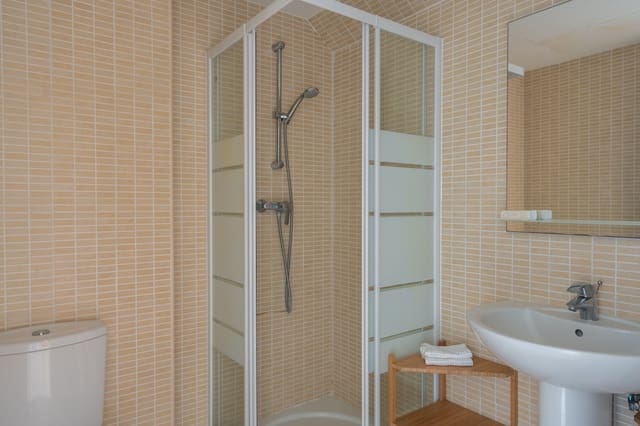 2 makuuhuone Huoneisto myytävänä paikassa La Cala de Mijas, Mijas mukana uima-altaan - 435 000 € (Ref: 9489785)