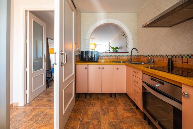 2 makuuhuone Huoneisto vuokrattavana paikassa Torremolinos - 1 500 € (Ref: 9498042)