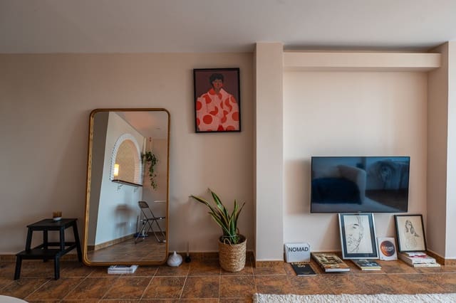 2 makuuhuone Huoneisto vuokrattavana paikassa Torremolinos - 1 500 € (Ref: 9498042)