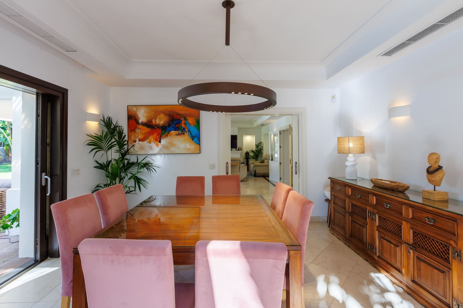 6 bedroom Townhouse for rent in San Pedro de Alcantara with pool - € 12,500 (Ref: 9500078)