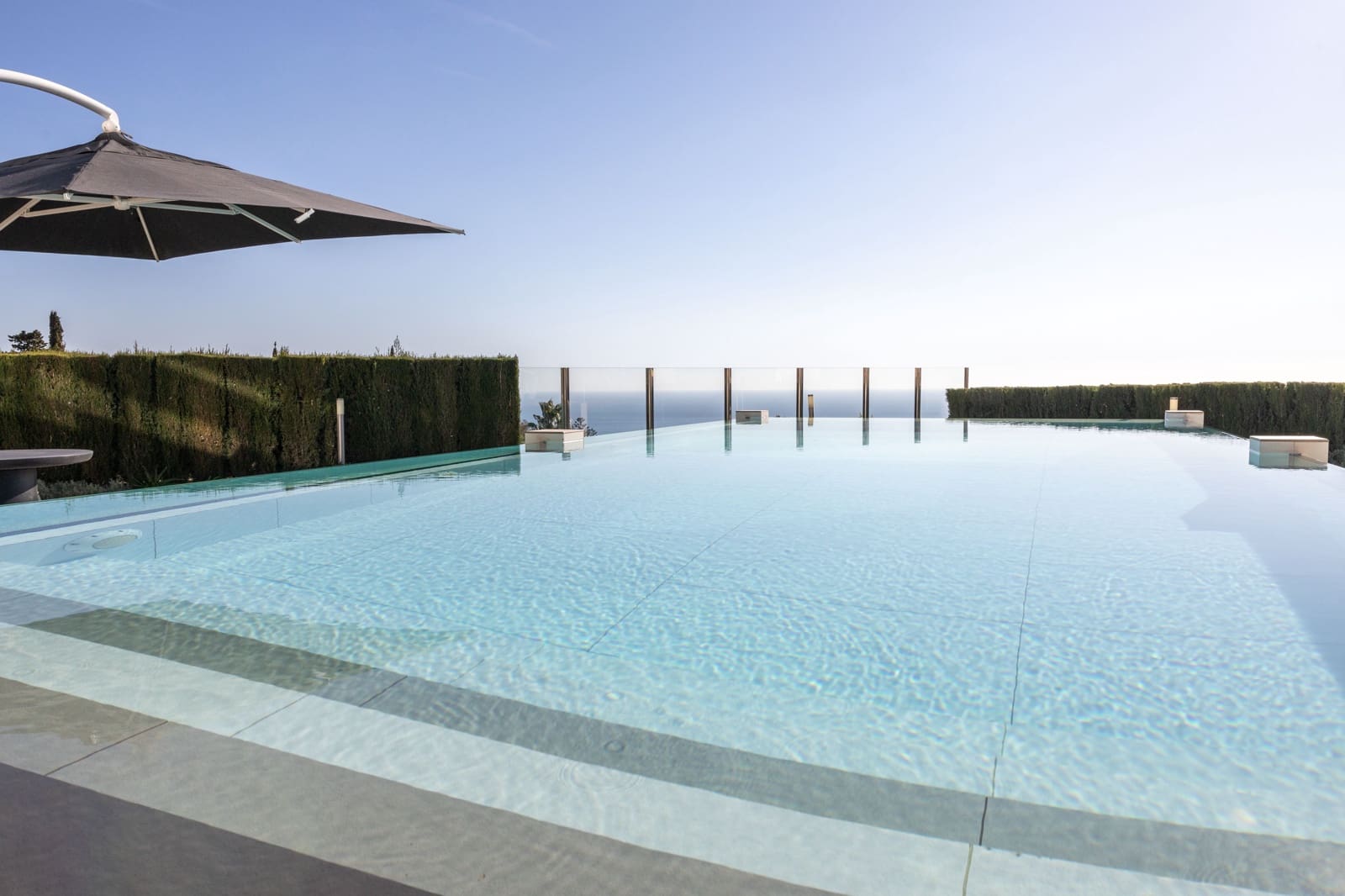 4 bedroom Villa for sale in Benalmadena with pool - € 5,400,000 (Ref: 9503417)