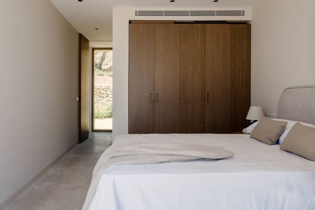 4 makuuhuone Omakotitalo vuokrattavana paikassa Palma de Mallorca mukana uima-altaan - 15 000 € (Ref: 9503418)