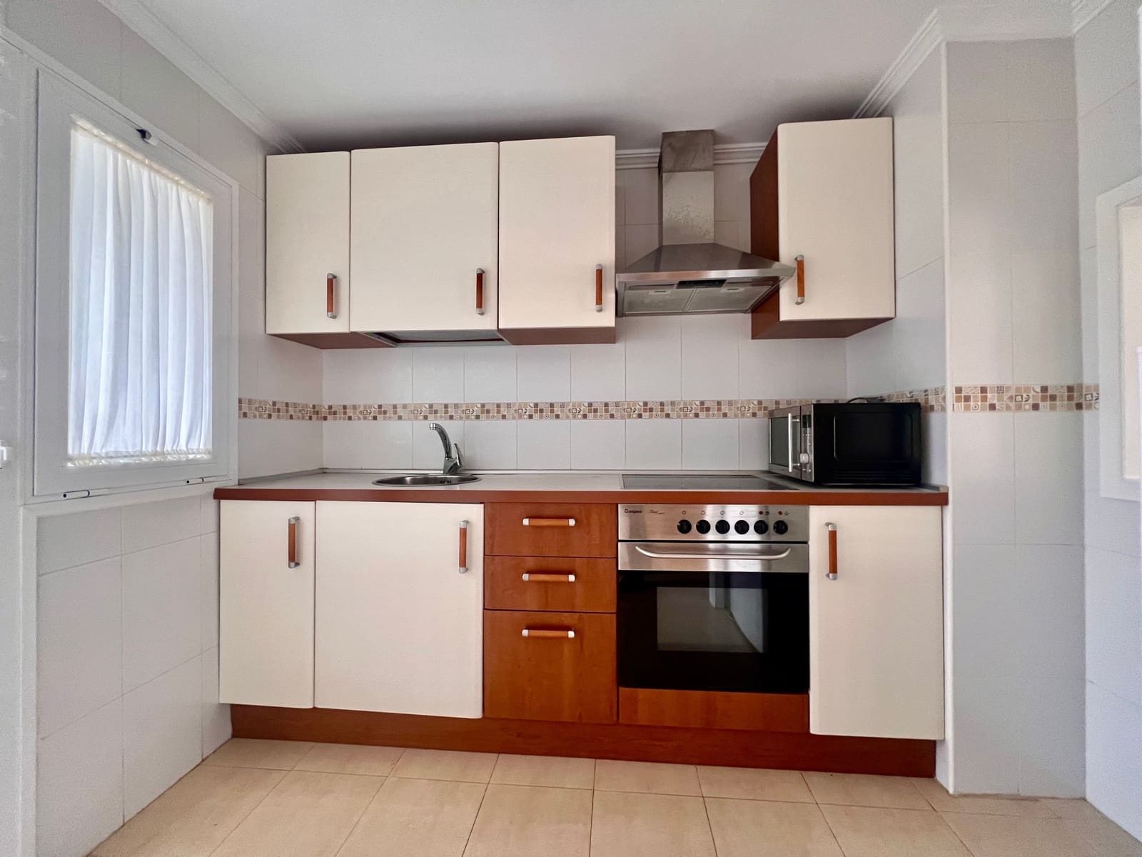 2 bedroom Apartment for sale in Mijas Costa with pool - € 295,000 (Ref: 9503419)