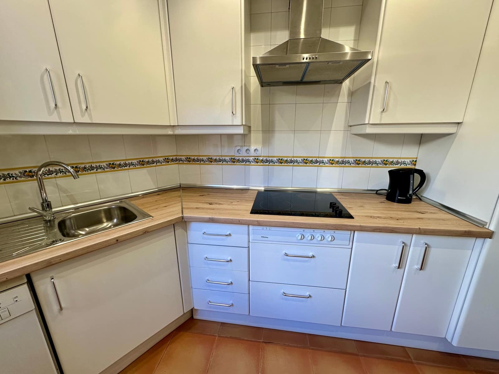 3 soverom Leilighet til leie i Malaga by - € 1 950 (Ref: 9506440)