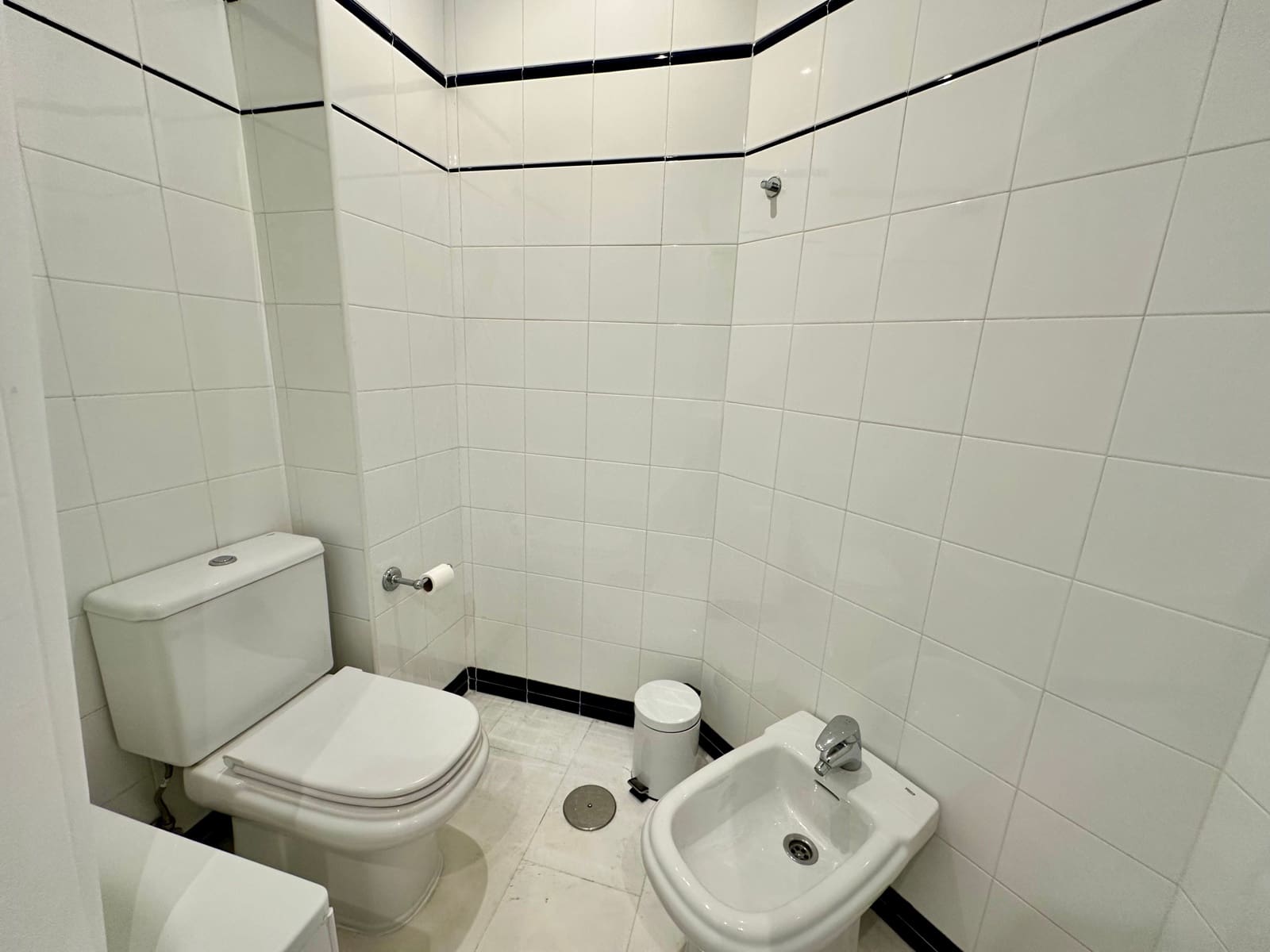 3 soverom Leilighet til leie i Malaga by - € 1 950 (Ref: 9506440)