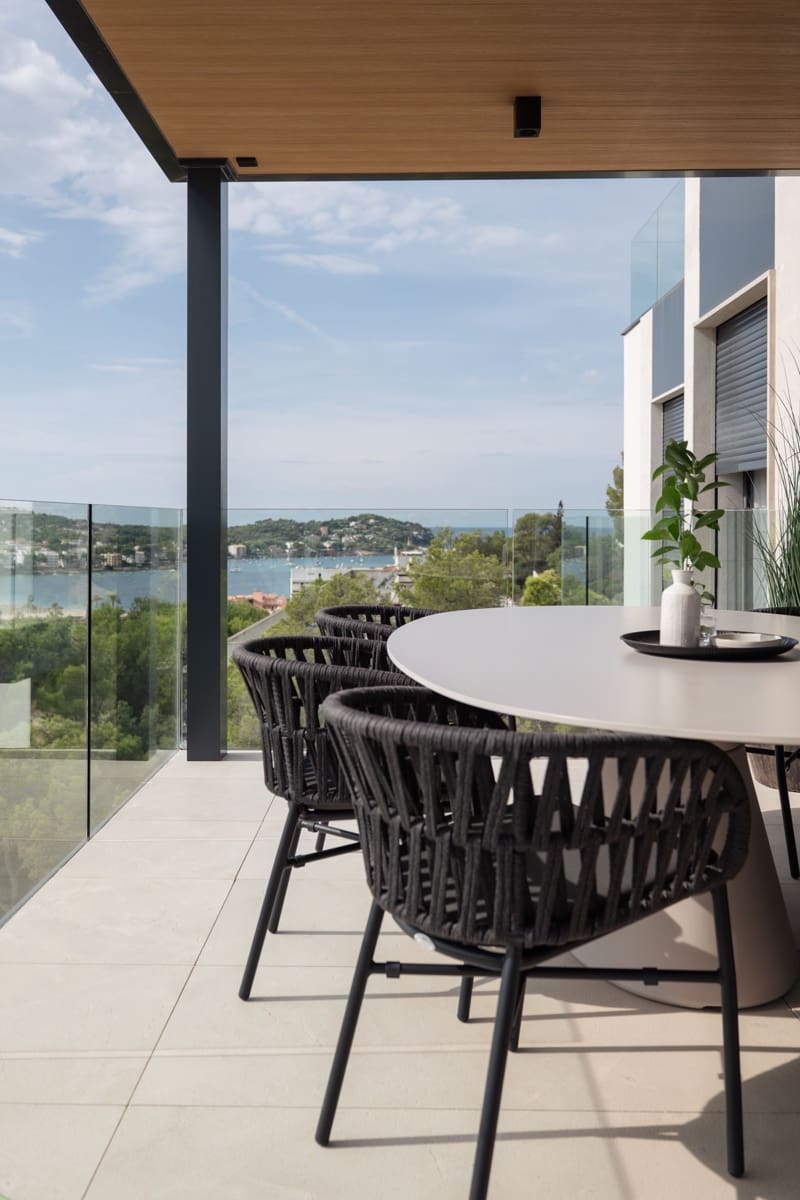 4 sovrum Lägenhet att hyra i Calvia med pool - 7 000 € (Ref: 9511395)