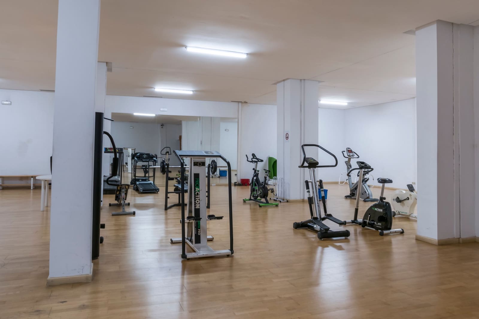 1 bedroom Apartment for sale in Marbella with pool - € 465,000 (Ref: 9521117)