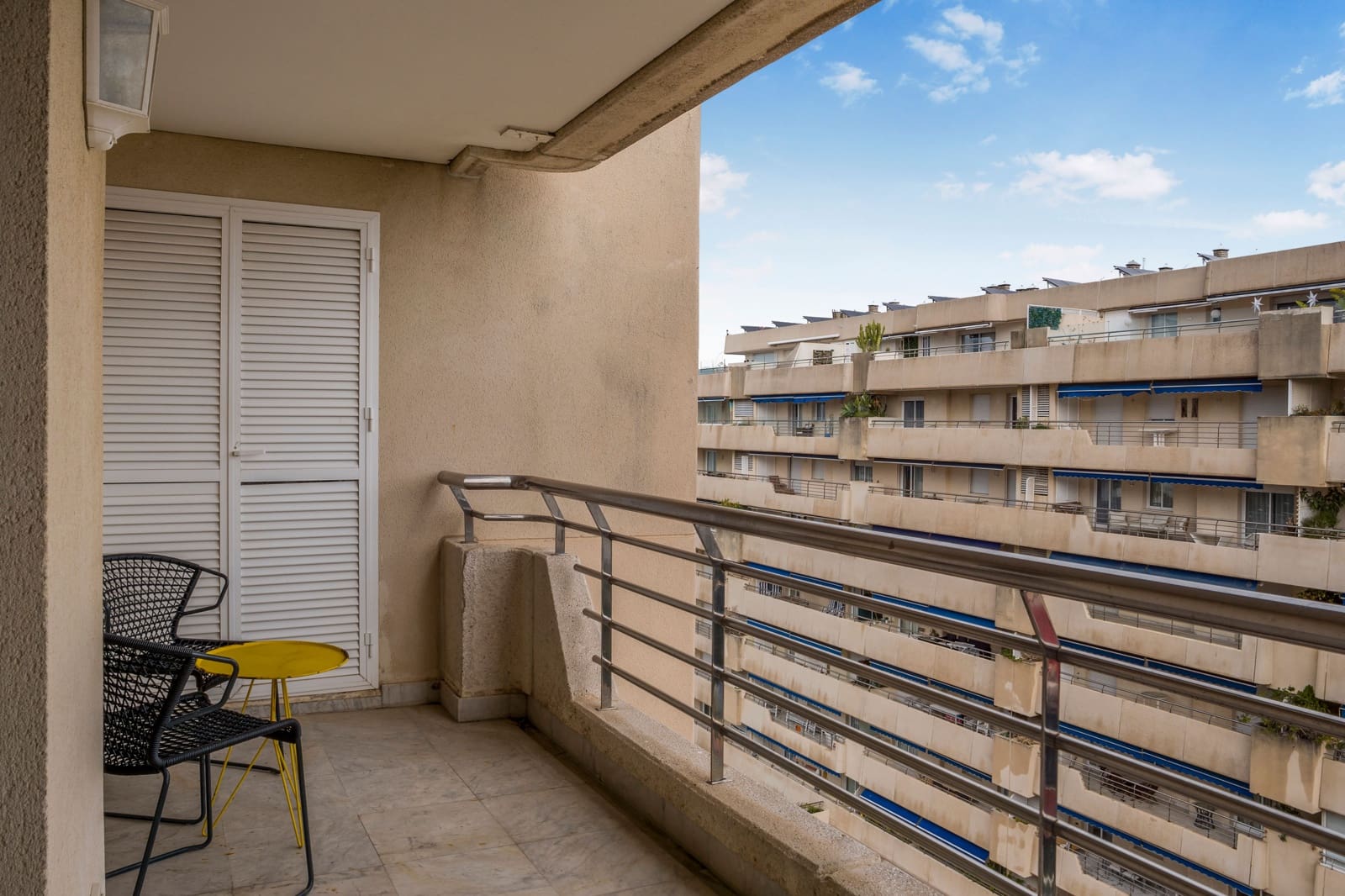 1 bedroom Apartment for sale in Marbella with pool - € 465,000 (Ref: 9521117)