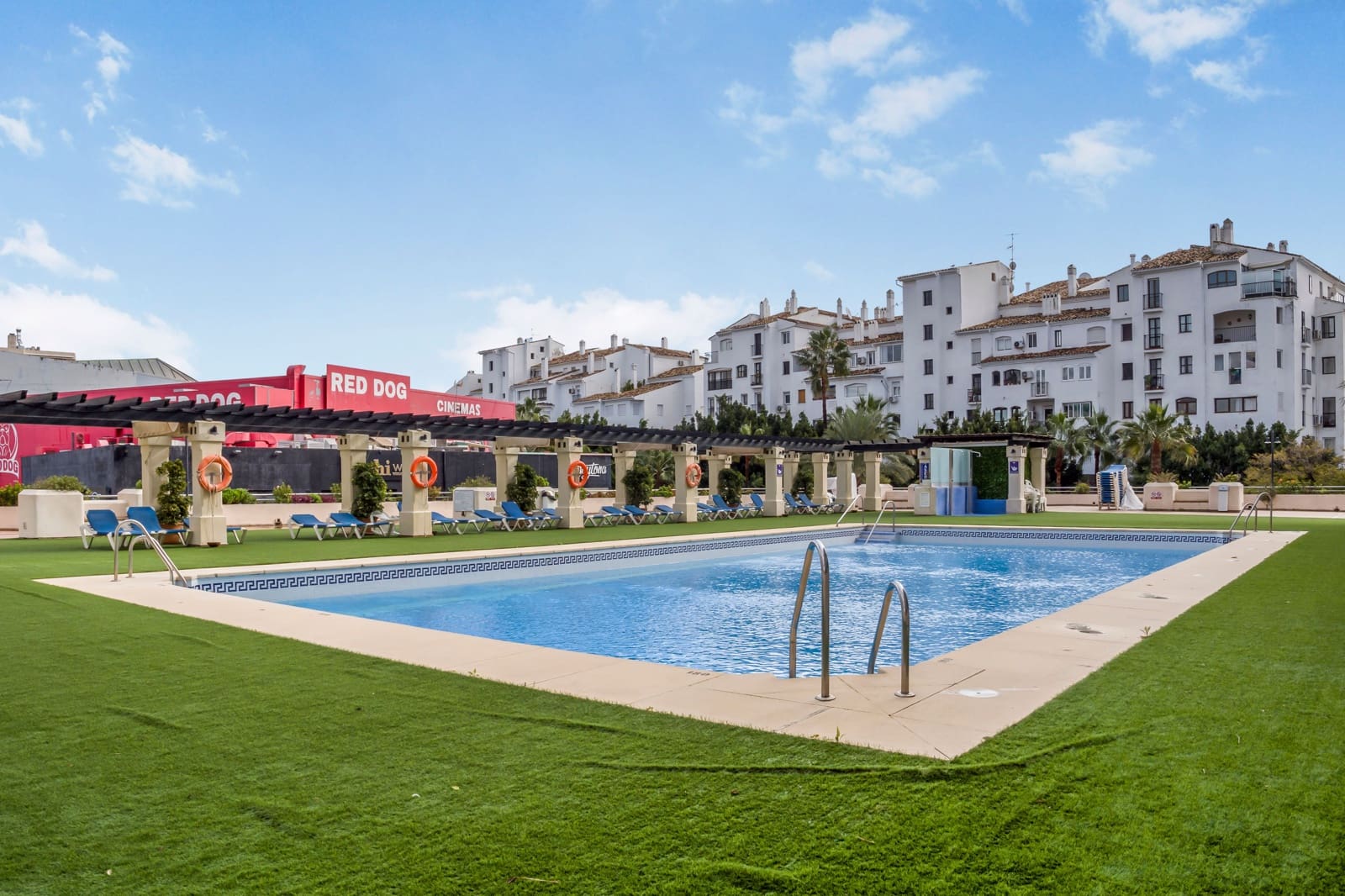 1 bedroom Apartment for sale in Marbella with pool - € 465,000 (Ref: 9521117)