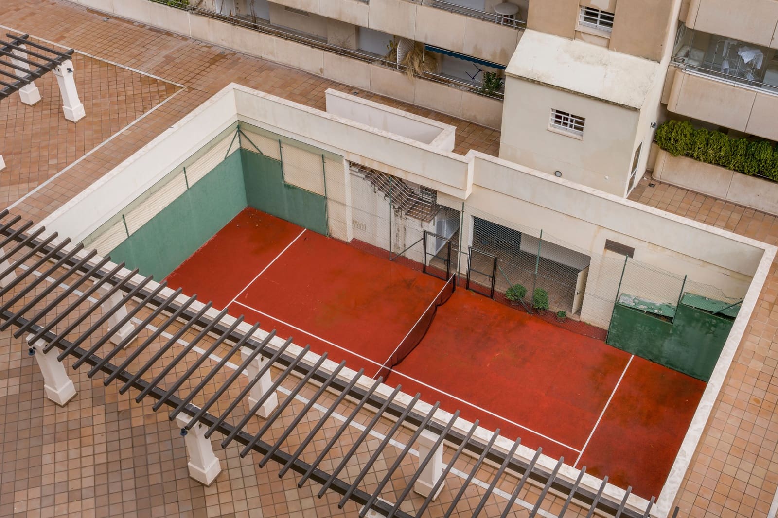 1 bedroom Apartment for sale in Marbella with pool - € 465,000 (Ref: 9521117)