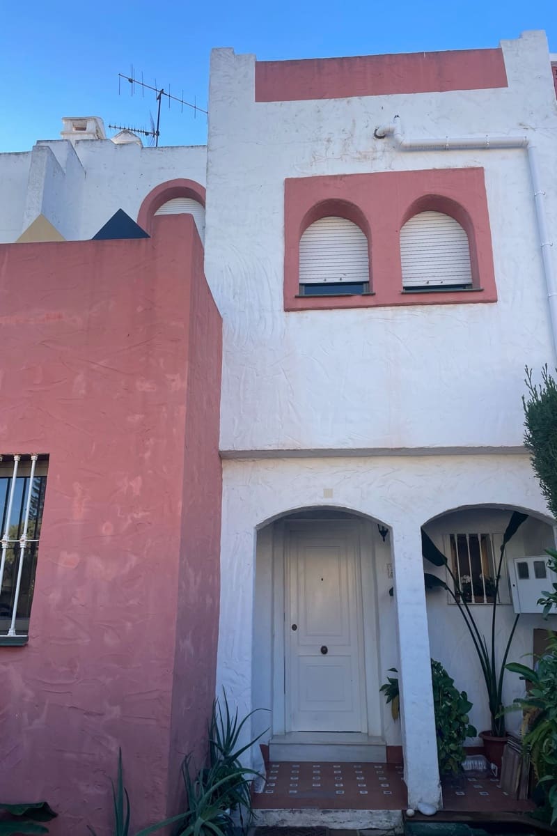 4 camera da letto Casa in vendita in Estepona con piscina - 580.000 € (Rif: 9523600)