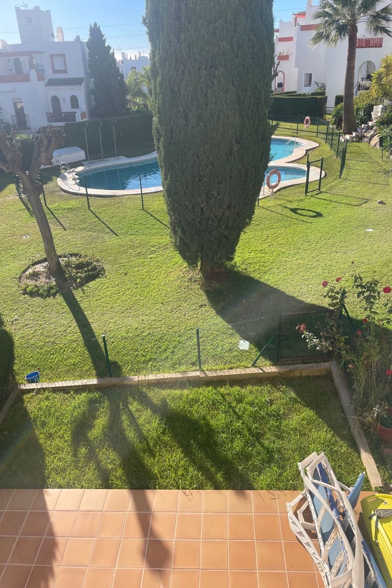 4 camera da letto Casa in vendita in Estepona con piscina - 580.000 € (Rif: 9523600)